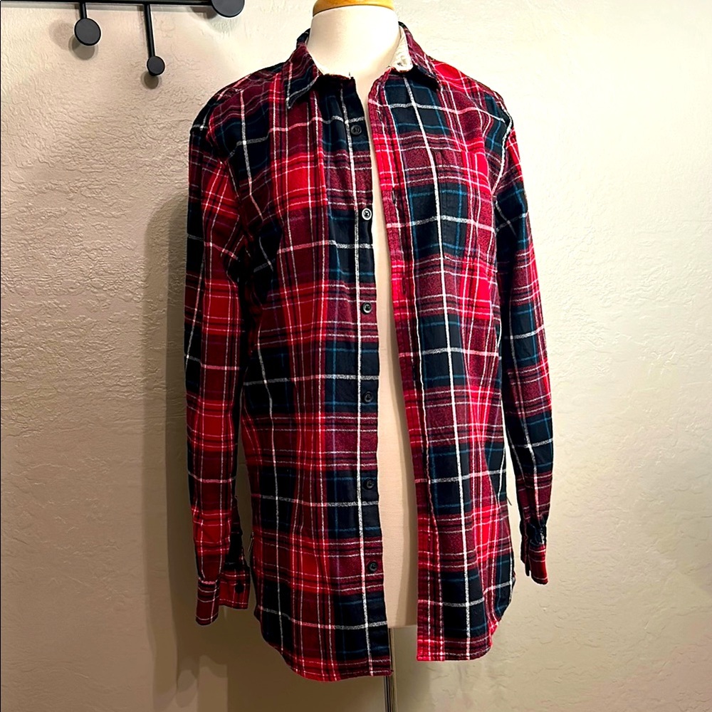 Red & Black Plaid Woman’s Shirt